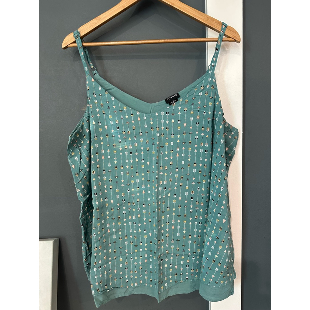 Teal Torrid Size 2 Layered Cami with Geometric Design